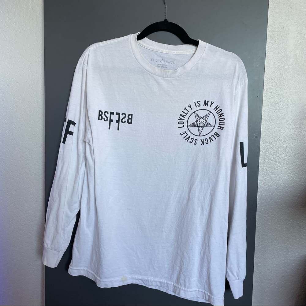 black scale long sleeve 'loyalty'